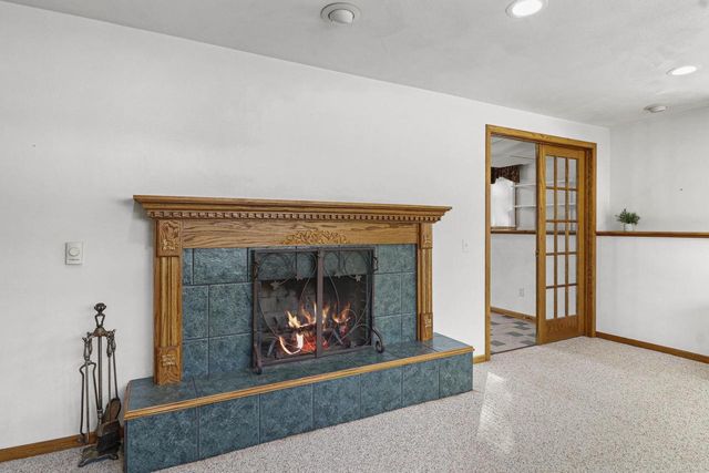 6415 Lani Lane, Mcfarland, WI 53558