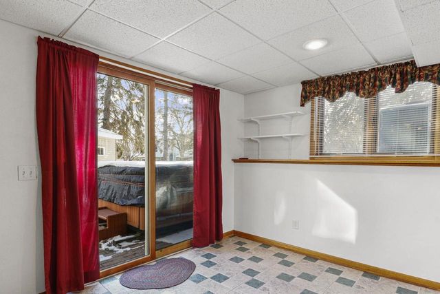 6415 Lani Lane, Mcfarland, WI 53558