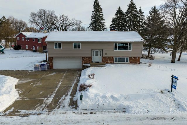 6415 Lani Lane, Mcfarland, WI 53558