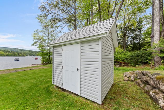 50 Browns Beach Road, Bristol, NH 03222