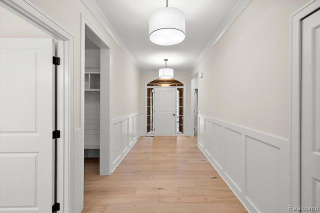 50798 Mistwood Drive, Macomb, MI 48042