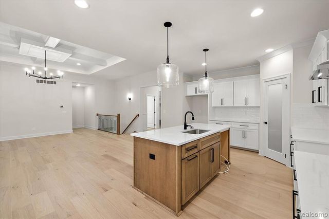 50798 Mistwood Drive, Macomb, MI 48042