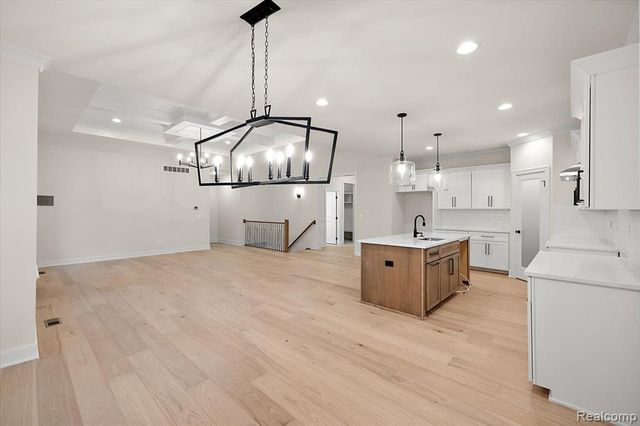 50798 Mistwood Drive, Macomb, MI 48042