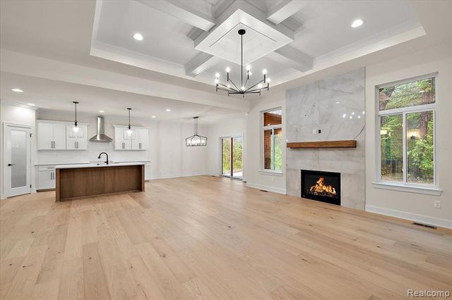 50798 Mistwood Drive, Macomb, MI 48042