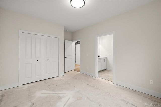 50798 Mistwood Drive, Macomb, MI 48042