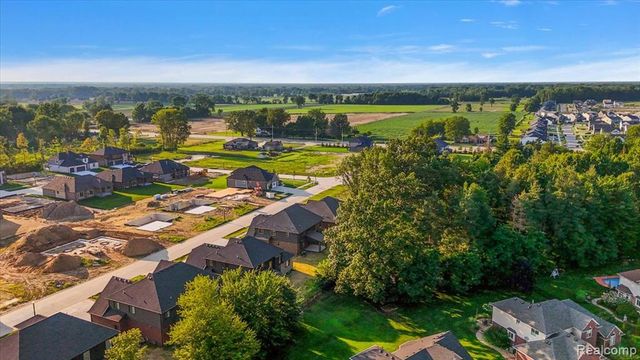 50798 Mistwood Drive, Macomb, MI 48042