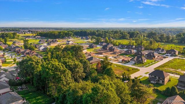 50798 Mistwood Drive, Macomb, MI 48042