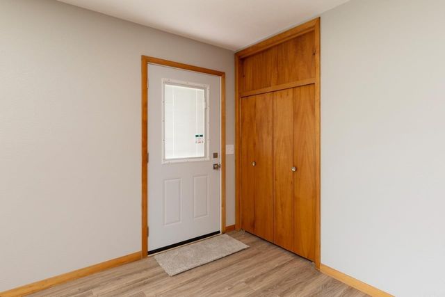 806 Gray, Aplington, IA 50604