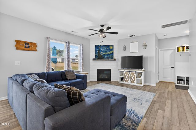 1839 Streamsong Circle, Fuquay Varina, NC 27526