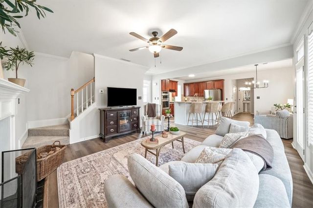 6515 Grand Magnolia Drive, Sugar Hill, GA 30518