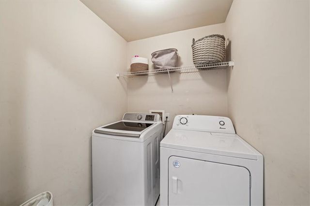 6515 Grand Magnolia Drive, Sugar Hill, GA 30518