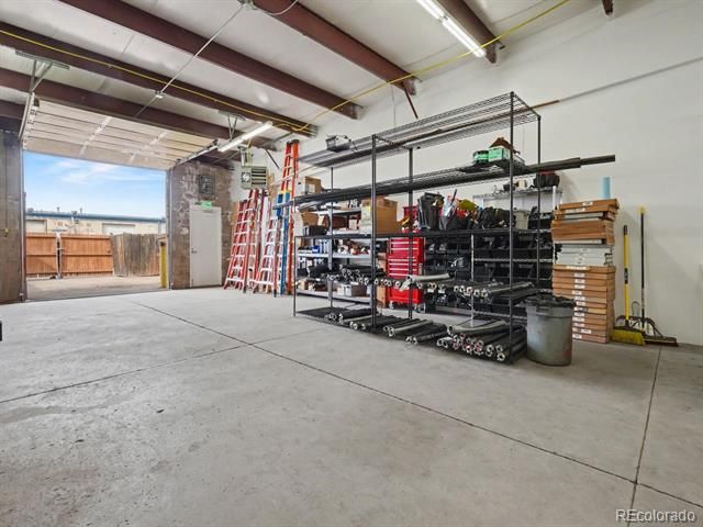 422 Norfolk Street, Aurora, CO 80011