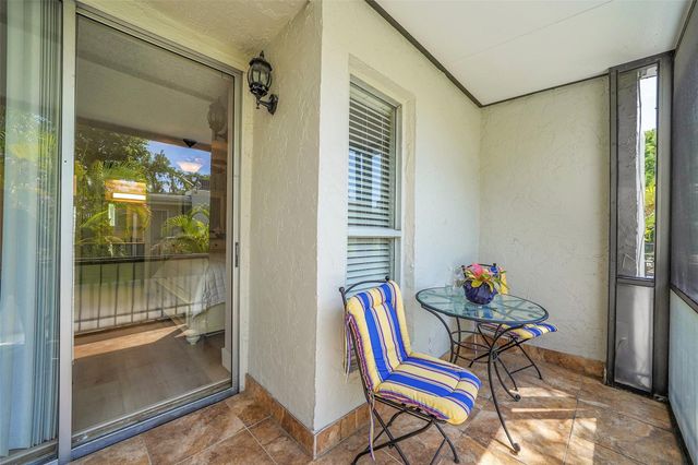 670 Kensington Place 5B, Wilton Manors, FL 33305