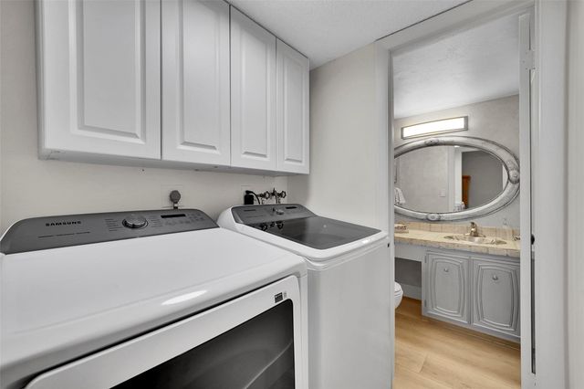 670 Kensington Place 5B, Wilton Manors, FL 33305