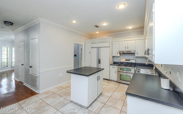 6313 Cedarwood Drive, Jackson, MS 39213