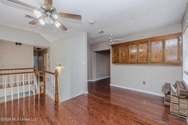 6313 Cedarwood Drive, Jackson, MS 39213
