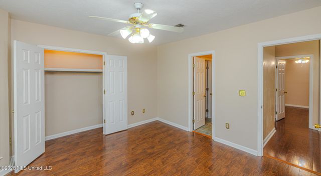 6313 Cedarwood Drive, Jackson, MS 39213