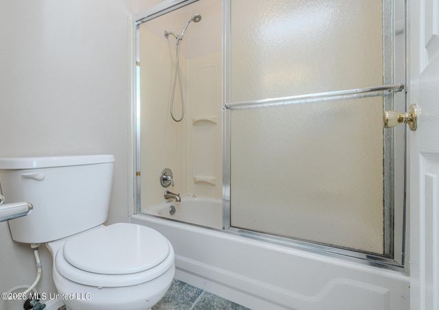 6313 Cedarwood Drive, Jackson, MS 39213