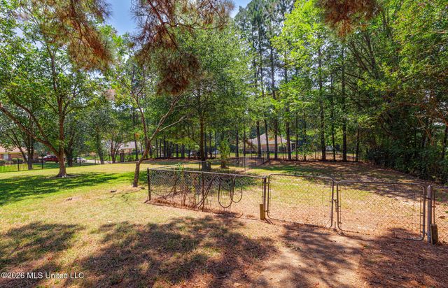 6313 Cedarwood Drive, Jackson, MS 39213