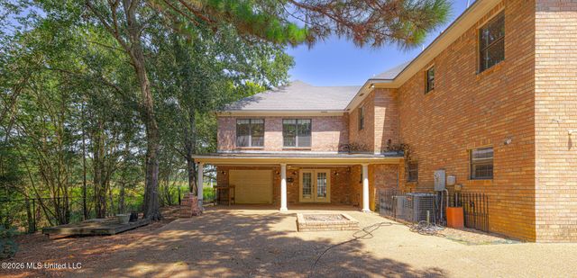 6313 Cedarwood Drive, Jackson, MS 39213