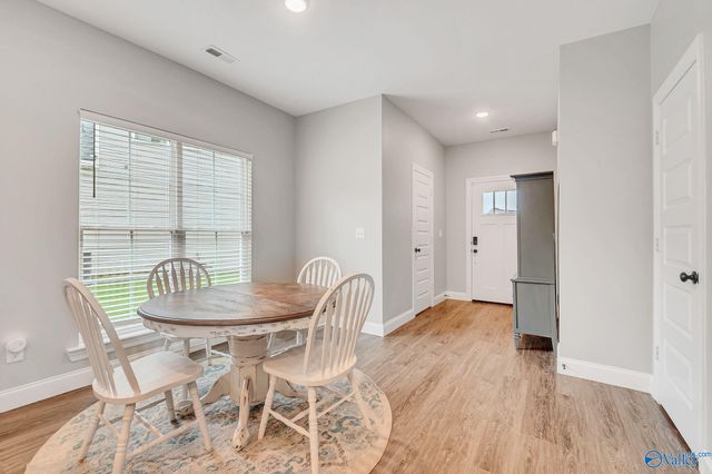 1038 Highgrove Heights NW, Harvest, AL 35749
