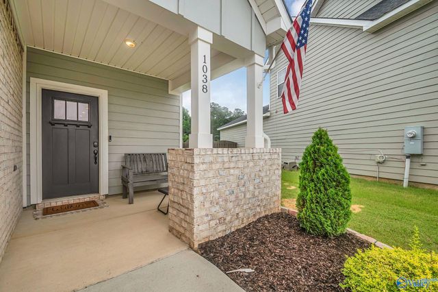 1038 Highgrove Heights NW, Harvest, AL 35749