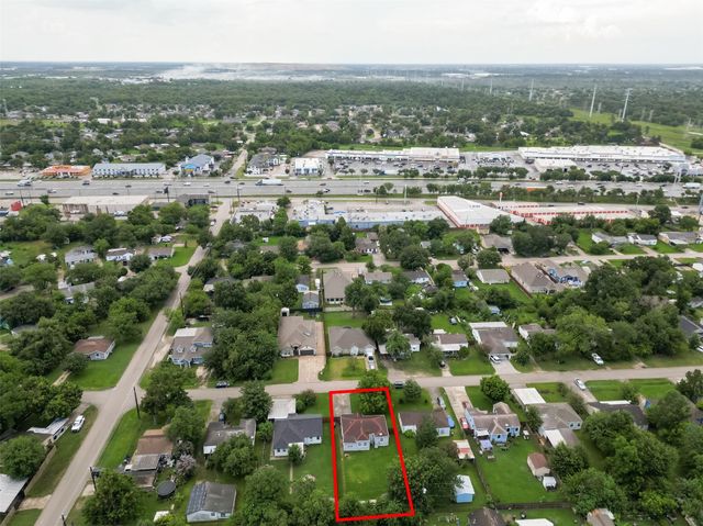 10914 La Crosse Street, Jacinto City, TX 77029