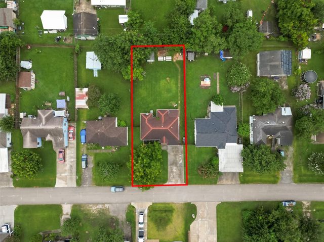 10914 La Crosse Street, Jacinto City, TX 77029