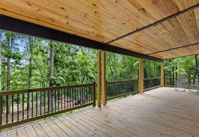 38 Friendly Lane, Mccaysville, GA 30555