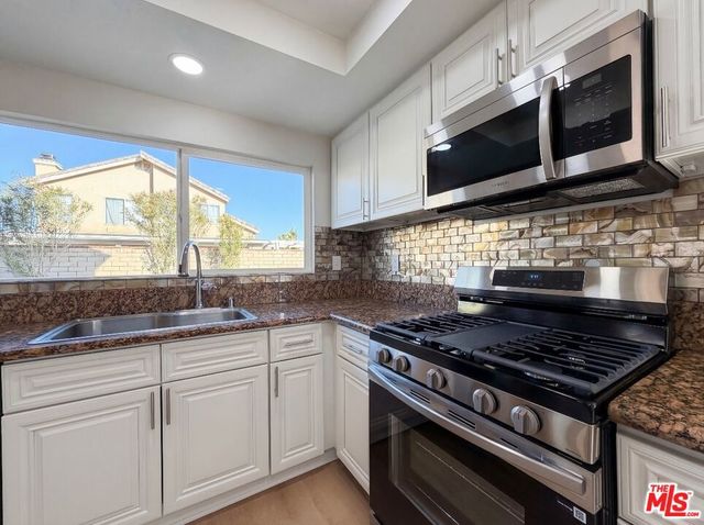 37740 Duffel Street, Palmdale, CA 93552