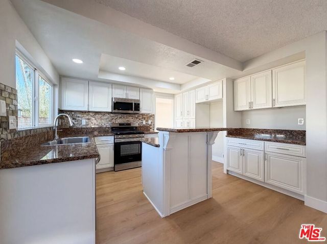 37740 Duffel Street, Palmdale, CA 93552