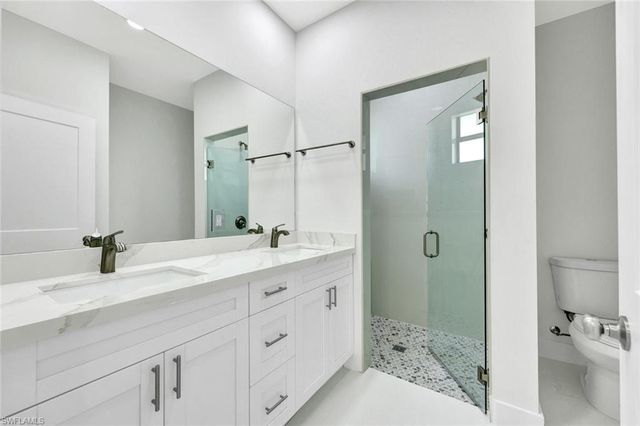 1137 Rahway ST E, Lehigh Acres, FL 33974