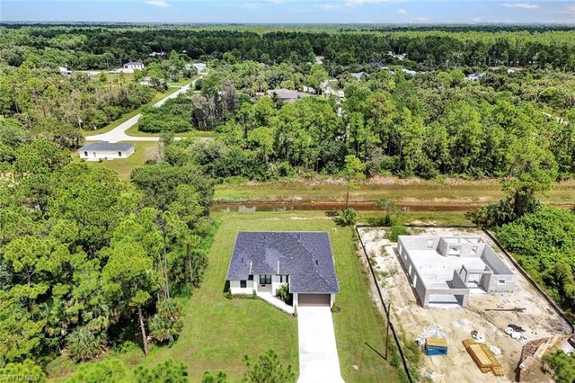 1137 Rahway ST E, Lehigh Acres, FL 33974