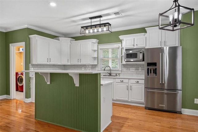 935 Woodland Brook, Mcdonough, GA 30253