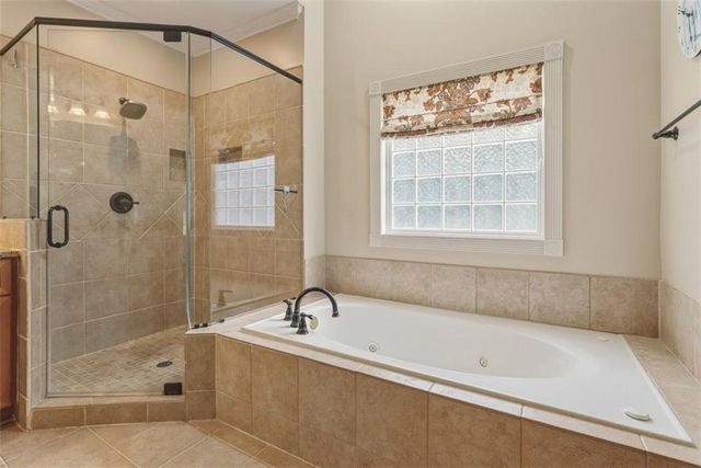 935 Woodland Brook, Mcdonough, GA 30253