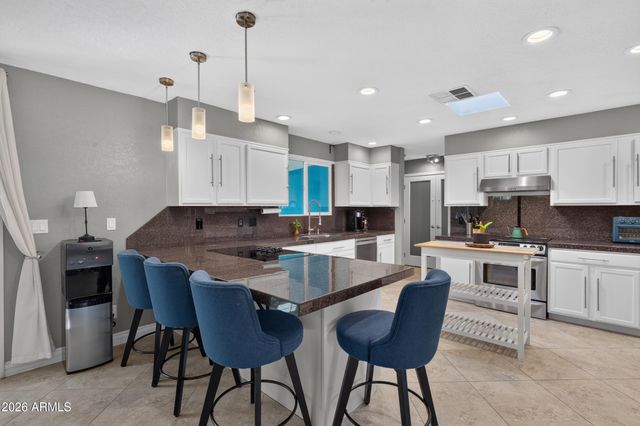 3227 E CORRINE Drive, Phoenix, AZ 85032