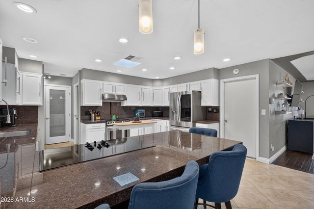 3227 E CORRINE Drive, Phoenix, AZ 85032