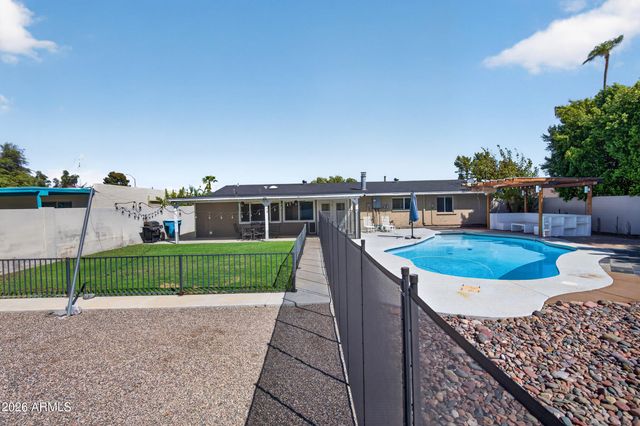 3227 E CORRINE Drive, Phoenix, AZ 85032
