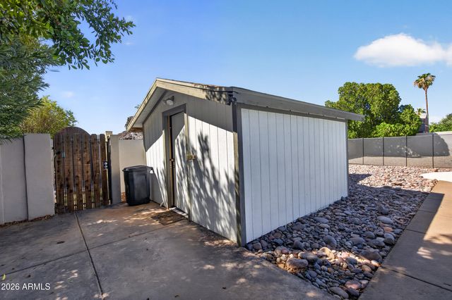 3227 E CORRINE Drive, Phoenix, AZ 85032