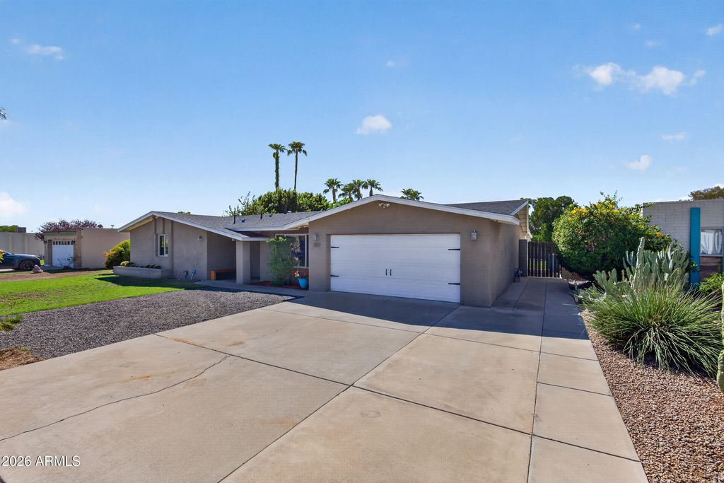 3227 E CORRINE Drive, Phoenix, AZ 85032 — photo 3