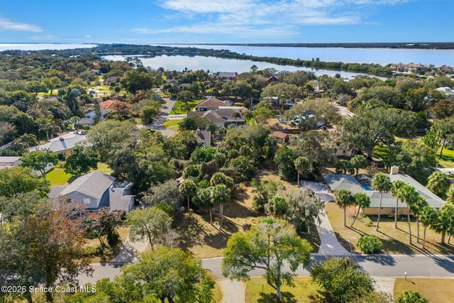 1485 S Oaks Drive, Merritt Island, FL 32952