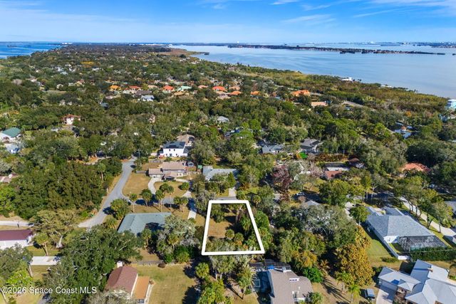 1485 S Oaks Drive, Merritt Island, FL 32952