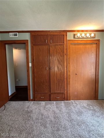 2337 Schubert Street, Cuyahoga Falls, OH 44221