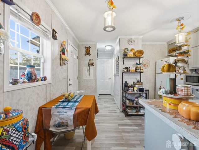 18 3rd Street, Middlesex, NJ 07001