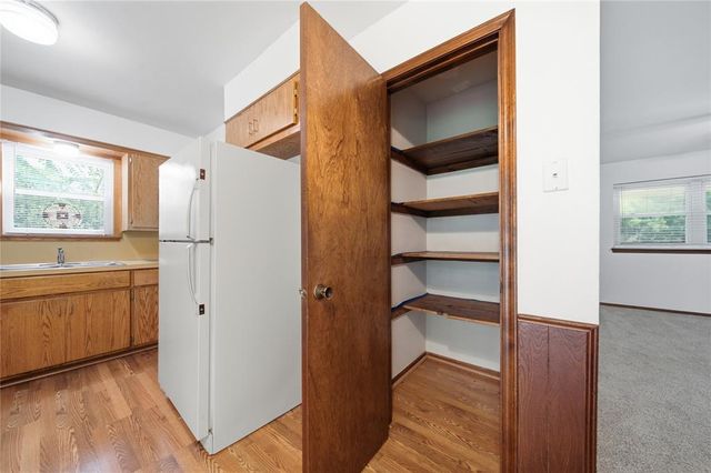 208 Mount Vernon Drive, Norman, OK 73071