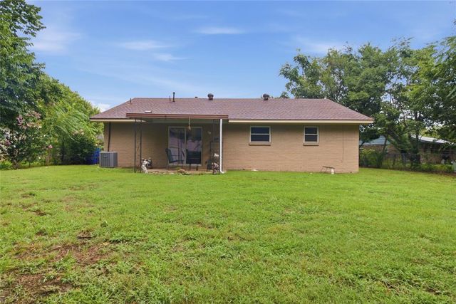 208 Mount Vernon Drive, Norman, OK 73071