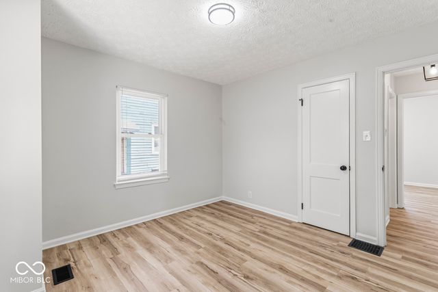 3220 N Keystone Avenue, Indianapolis, IN 46218