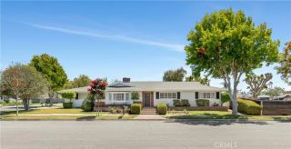 1644 Aliso Avenue, Costa Mesa, CA 92627