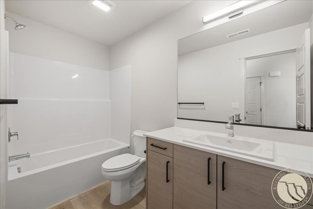 4633 King Avenue West, Billings, MT 59106 photo 17