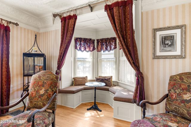 614 W SANTA FE Avenue, Flagstaff, AZ 86001